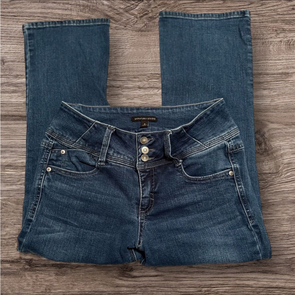 Signature Studio Blue Denim CAPRI Jeans Womens Size 6 Zip Button - Picture 5 of 16